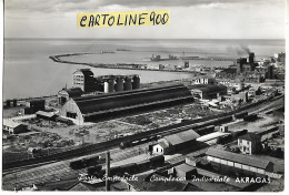 Sicilia Agrigento Porto Empedocle Complesso Industriale Akragas Stazione Ferroviaria Treno Merci In Sosta Anni 50 - Gares - Avec Trains