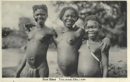 FORT SIBUT TYPE DE JEUNES FILLES SEINS NUS - Afrique