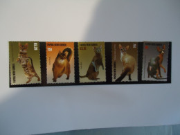 PAPUA NEW GUINEA   MNH  SET  5 ANIMALS   CATS  CAT - Hauskatzen