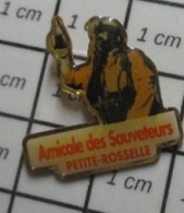 611B Pin's Pins / Beau Et Rare : ASSOCIATIONS / MINE MINEUR ASSOCIATION DES SAUVETEURS PETITE-ROSSELLE - Vereinswesen