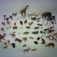 Sammlung Von 59 Stück Sowie 2 Beduinen-Figuren Von (Tier Massefiguren) - Zonder Classificatie