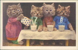 1940 SUISSE SIGNED ART POSTCARD - COPYRIGHT LEON DAVIDSON - DRESSED CATS DRINKING MILK  (5536) - Chats