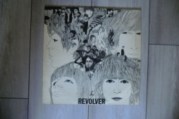 Disque - The Beatles - Revolver - Parlophone PCS 7009 Stéréo Original Anglais  - UK 1966 - En Parfait état - - Rock