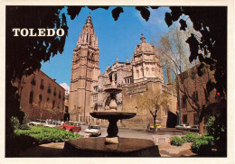 ESPAGNE - Toledo - Vue Sur La Façade De La Cathédrale - Vue Générale - La Fontaine - Carte Postale - Toledo