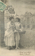   COUPLE DE FEMMES - FRAU - LADY -  HOTEL DU CHARIOT D'OR -   Jolie Fantaisie - Frauen