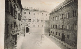 ITALIE  - Le Palazzo Spannocchi - Vue Générale - Vue Sur La Cour - Carte Postale Ancienne - Siena