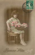 FANTAISIE - FILLETTE - LITTLE GIRL - MÄDCHEN - ASSISE - PANIER DE FLEURS - BONNE FETE - La Favorite - Altri & Non Classificati