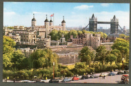 ROYAUME UNI - LONDON/LONDRES - The Tower Of London And The Tower Bridge - Tower Of London