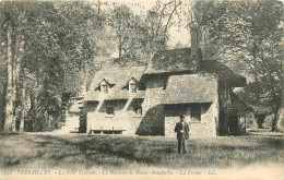 78 - Versailles - Le Petit Trianon - La Ferme - Animée - CPA - Oblitération Ronde De 1905 - Voir Scans Recto-Verso - Versailles (Château)