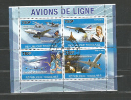 THEME AVIONS  BLOC TOGO EMIS EN 2010. - Airplanes