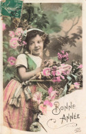 FETES - VOEUX - Nouvel An - Bonne Année - Enfant - Jeune Fille - Panier - Fleurs - Colorisé - Carte Postale Ancienne - Nieuwjaar