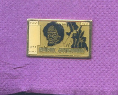 Rare Pins Billet De Banque  Park Avenue   L134 - Banken