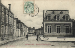 Soulaines - Rue De L'hôtel De Ville - Autres & Non Classés