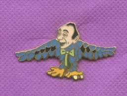 Rare Pins Michel Rocard Vautour Bebete Show Egf L174 - Medios De Comunicación