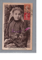 CPA - Folklore - Une Jeune Femme Coiffe Du Pays De Teguier Perros Port Blanc La Roche Derrien 1937 - Trachten