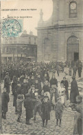 94 CHOISY-LE-ROI. Sortie De La Grand Messe Place De L'Eglise 1905 - Choisy Le Roi