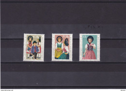 LIECHTENSTEIN 1977 COSTUMES I Yvert 625-627, Michel 684-686 NEUF** MNH Cote 3,50 Euros - Nuovi