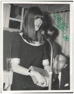 C5926/ Autogramm Cathy McGowan Britische Moderatorin Variety Club Luncheon Foto - Andere & Zonder Classificatie