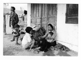 PHOTO DE PRESSE 1972, GUERRE DU VIETNAM : VERS UN CESSEZ LE FEU ?, REFUGIES A SAIGON - Fotos