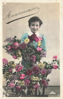 FETES - VOEUX - Anniversaire - Enfant - Petit Garçon Tenant Un Bouquet De Fleurs - Colorisé - Carte Postale Ancienne - Verjaardag