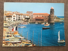 COLLIOURE Le Port De Peche Et L'Eglise - Collioure