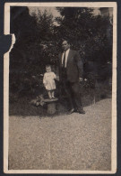 Papà In Giacca E Cravatta Con Bimbo Di Pochi Mesi 1930 Fotografia Vintage - Places