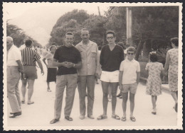 La Passeggiata Dei Turisti 1950 Fotografia Vintage - Places