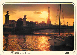 75 - Paris - La Seine Et Ses Bords - Crépuscule Sur La Seine Et La Tour Eiffel - Coucher De Soleil - CPM - Voir Scans Re - La Seine Et Ses Bords