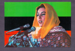 BENAZIR BHUTTO * VINTAGE PAKISTANI POSTCARD * FORMER PRIME MINISTER OF PAKISTAN (Beauty) (THICK PAPER) - Cricket