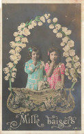 ENFANTS - Jeunes Filles - Poissons - Fleurs - Mille Baisers - Colorisé - Carte Postale Ancienne - Andere & Zonder Classificatie