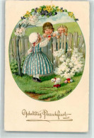 13959104 - A.G.B. No. 2722 Frohe Ostern Maedchen Reicht Zwei Buben Ein Osterei Ueber Den Gartenzaun - Ebner, Pauli