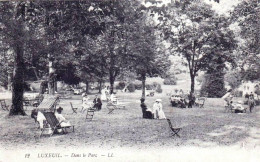 70 - Haute Saone -  LUXEUIL Les BAINS - Dans Le Parc - Luxeuil Les Bains