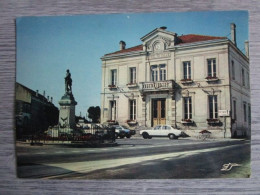 Cpa Saujon (17) L'hôtel De Ville - Saujon