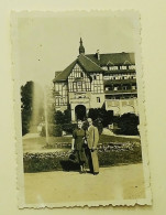 Poland-Woman And Man In The Garden Of Kudowa-Zdrój-1943. - Orte