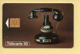 Télécarte 1998 : Téléphone PTT 24 / 50 Unités (voir Puce Et Numéro Au Dos) - 1998