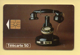 Télécarte 1998 : Téléphone PTT 24 / 50 Unités (voir Puce Et Numéro Au Dos) - 1998