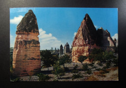 Turkey - Cheminées De Fée -  Nevsehir - Goreme - Ask Vadisi - Valley Of Love - Used Card With Timbre / Stamp - Turquia