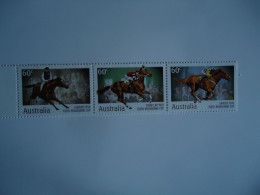 AUSTRALIA  MNH   SE TENANT  3  ANIMALS  HORSES 1996 - Chevaux