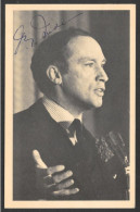 Carte Politique  C.P.A. Pierre Elliott Trudeau Ancien Premier Ministre Du Canada Avec Sa SIGNATURE Ce Qui Est Assez Rare - Persönlichkeiten