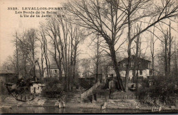 N°137 W -cpa Levallois Perret -les Bords De La Seine- - Levallois Perret