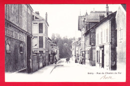 F-77-Esbly-01P83  La Rue Du Chemin De Fer, Commerces, Cpa Précurseur BE - Esbly