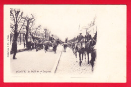 Regiment-92P83 JOIGNY, Le Défilé Du 1er Dragons, Cpa BE - Régiments