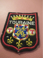Ecusson Tissu Ancien /Province/ TOURAINE/France /Vers 1960-70       ET636 - Blazoenen (textiel)