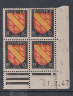 France N° 756 XX : Armoiries De Provinces : Alsace  En Bloc De 4 Coin Daté Du 16 . 11 . 47 : 3 Ots Blancs Sans Char. TB - 1940-1949