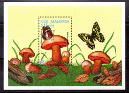 Maldivas Hoja Bloque Nº Yvert 333 ** - Mushrooms