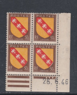 France N° 757 XX : Armoiries De Pro. : Lorraine  En Bloc De 4 Coin Daté Du 26 . 6 . 46 : 3 Points Blancs Sans Char. TB - 1940-1949