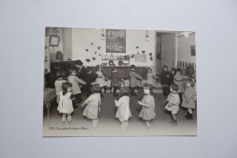 PARIS  -  Un Jardin D'enfants    (  1925 )     -  Edition Atlas  - - School