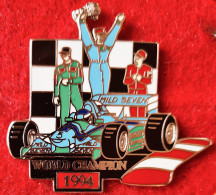 SUPER PIN'S "F1 AUTOMOBILE WORLD CHAMPION 94 Pilite "Mild SEVEN" Format 4,8X4cm En ZAMAC Base Or Signé BALLARD - F1