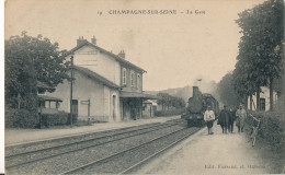 CHAMPAGNE SUR SEINE    LA GARE   ( TRAIN A VAPEUR )       WW I          ZIE AFBEELDINGEN - Champagne Sur Seine