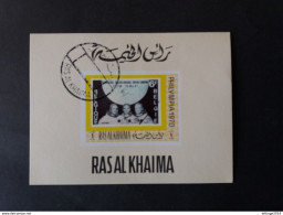 EMIRATI ARABI RAS AL KHAIMA 1969 1 RYALS PHILYMPIA 1970 AIRMAIL SHEET MNG - Ra's Al-Chaima